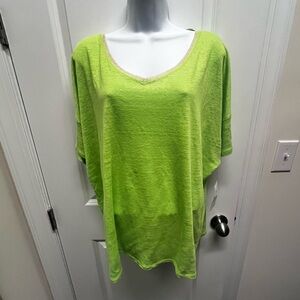 Chico‘s linen top sweater,gold trim collar. linen, Fresh Pear color. S/S  XL